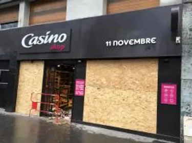 Saint-Etienne : après les violences de samedi, le gérant du Casino...
