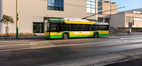 Saint-Etienne métropole : cinq nouveaux trolleybus livrés avant fin...