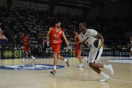 Basket : cette Chorale résiste à tout !