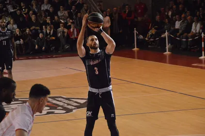Basket : la Chorale renverse la suprématie dans le derby à...