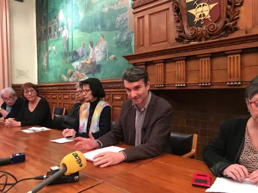 Firminy : Marc Petit ferme la porte à un conseil municipal...