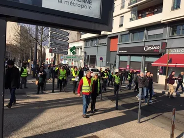 Saint-Etienne : les manifestations des Gilets Jaunes reprennent ce...