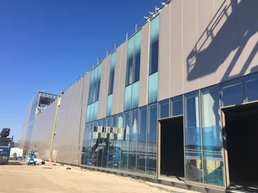 Visite du chantier Steel dont la fin des travaux est prévue pour...