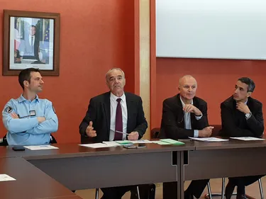 Roanne : 5 arrêtés préfectoraux pour encadrer la manifestation des...