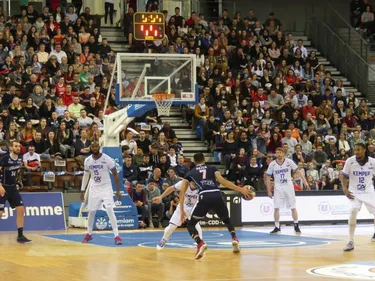 Basket : la Chorale garde la tête froide