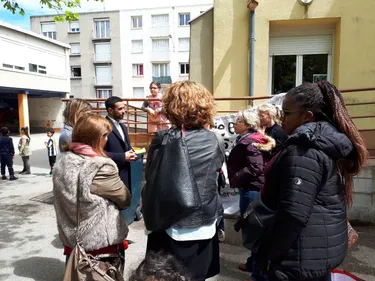 Saint-Etienne : les parents d'élèves de l'école Vittone mobilisés