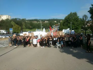 Loire : deux fois moins d'AVS et d'AESH à la rentrée prochaine dans...