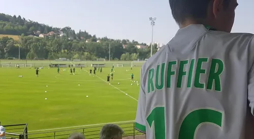 Foot : jour de reprise à l'AS Saint-Etienne avec Ghislain Printant...