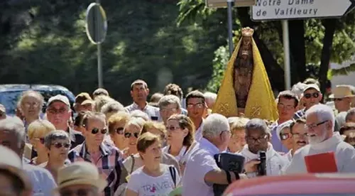 15 août : quelles sont les festivités annulées / maintenues sur la...