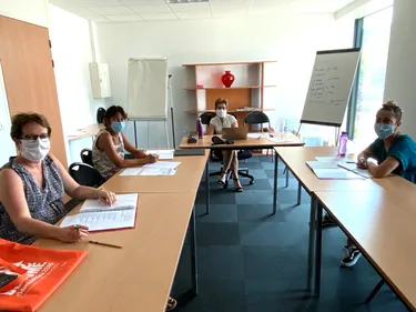 Langues, informatique : à Saint-Étienne, ADEO met la formation...
