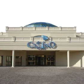 Loire : le Casino de Noirétable contraint de fermer partiellement...