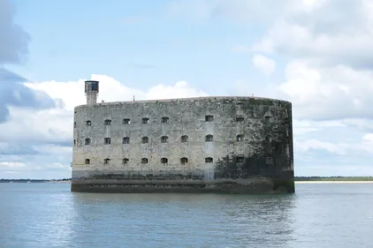 Paul Kolak , qui a composé le générique de Fort Boyard, est mort