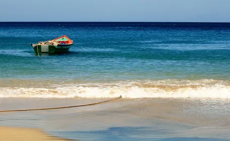 Hausse de cas Covid : la Martinique se reconfine