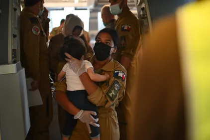 Réfugiés afghans : le maire de Saint-Etienne renouvelle sa...