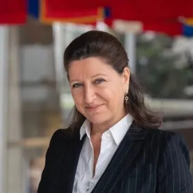 Gestion de la crise sanitaire : Agnès Buzyn convoquée devant la...