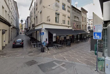 3 individus arrêtés après une violente agression rue des Martyrs à...