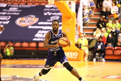 Basket : fin de série pour la Chorale à Gravelines (82-70)