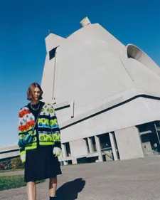 Un shooting Louis Vuitton sur le site Le Corbusier à Firminy