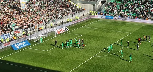 ASSE 1-0 Metz : Les verts remportent la 1è finale pour le maintien