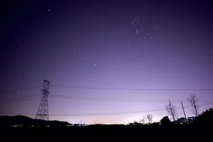 Plusieurs villes plongées dans le noir ce samedi