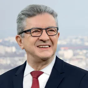 NUPES : Jean-Luc Mélenchon propose aux partis de former "un seul...