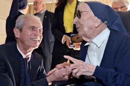 La nouvelle doyenne de l'humanité est une française !