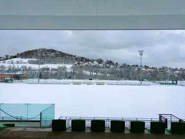 Foot : de nombreux matchs reportés à cause de la neige
