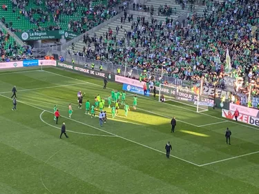 ASSE 2-1 Brest : Camara renversant