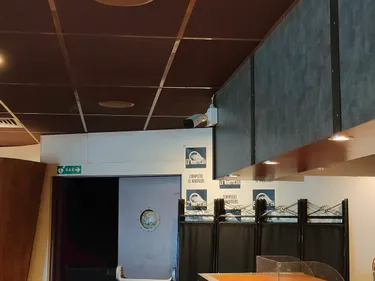 Enquête sur les drogues et les piqûres en boîtes de nuit : Quelles...