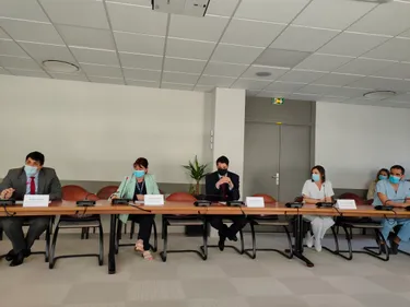 CHU de Saint-Etienne : 120 postes sont à pourvoir