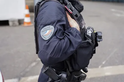 13,6 tonnes de cigarettes de contrebande saisies : le gouvernement...