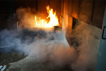 Incendie à Roanne : un appartement détruit par les flammes