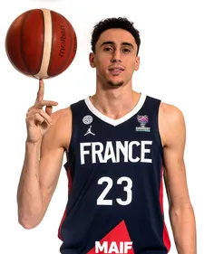 Basket : Maxime Roos s'engage avec la Chorale de Roanne