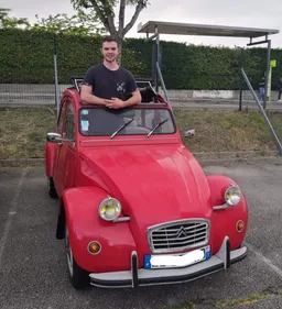 Tour de France 2022 : Un Stéphanois à bord des 2CV Cochonou