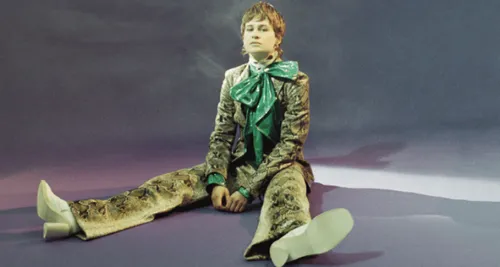 Christine & The Queens - Invitée Alouette