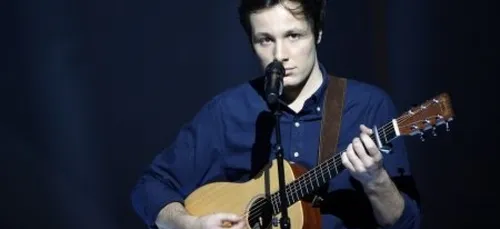 "On Trace," le nouveau single des Enfoirés signé Vianney