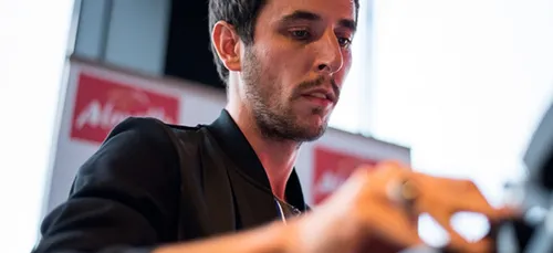 The Avener revient avec un nouveau single "Beautiful" !