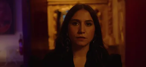 Découvrez la version live de « Dragon de métal », l’un des nouveaux...