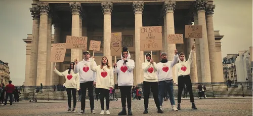 Hoshi : « Amour Censure » dépasse le million de vues sur YouTube !