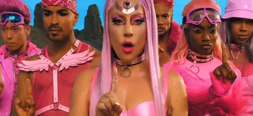 Lady Gaga en concert au stade de France !