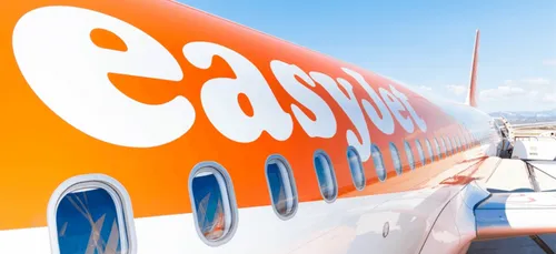 L'avion est trop lourd pour décoller, des passagers sont payés pour...