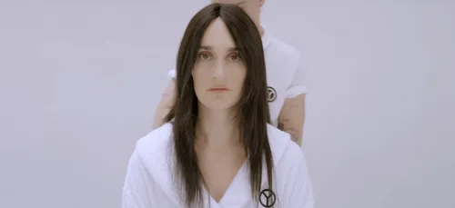 Yelle de retour avec "Je t'aime encore"