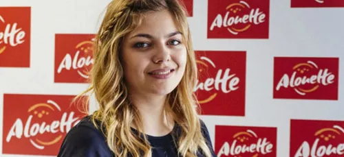 Selon Voici, Louane est maman