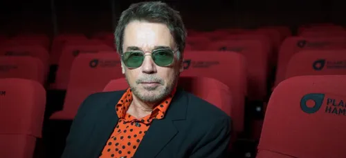 Jean-Michel Jarre donne un concert en réalité virtuelle suivi par...