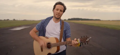 Vianney : découvrez le clip de "N'attendons pas"