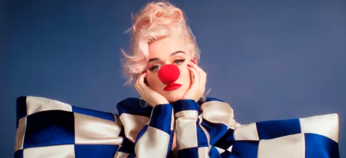 Katy Perry repousse la sortie de son album !