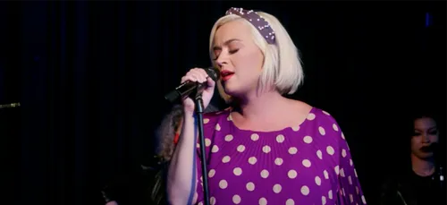 Katy Perry : « What Makes a Woman”, une chanson au message fort !