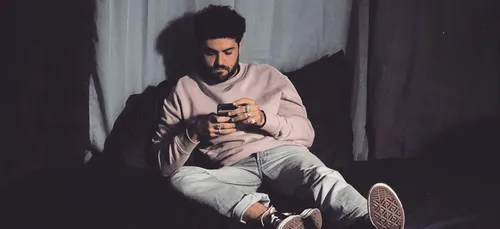 Tibz dévoile le clip de son titre « Au revoir »