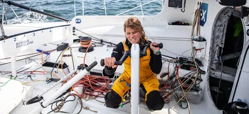 Clarisse Crémer : une outsider à l’assaut du Vendée Globe !