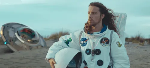 Julien Doré dévoile le clip de "Nous"